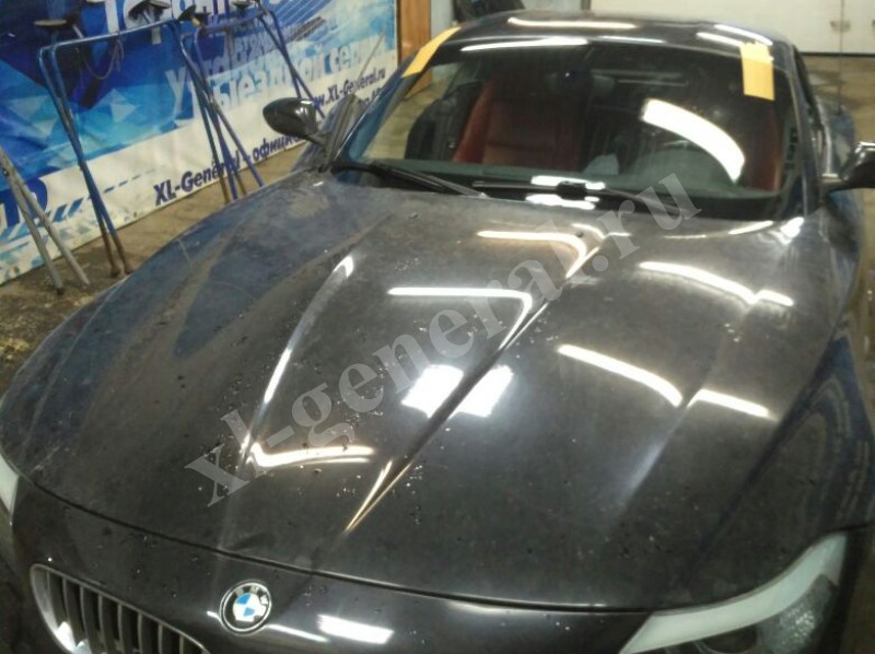 Лобовое стекло BMW Z4 2009-2011