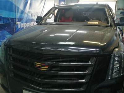 Установка лобового стекла Chevrolet Suburban Tanoe Cadillac Escalademc Yukon 2015-
