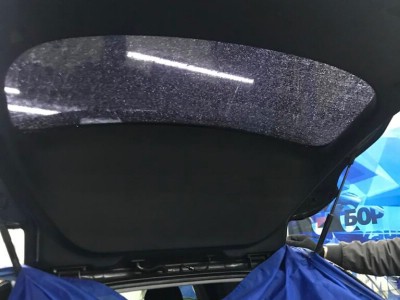 Установка заднего стекла Kia Ceed Wagon 2012-2018