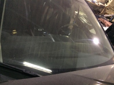 Установка лобового стекла Mazda CX-7 -