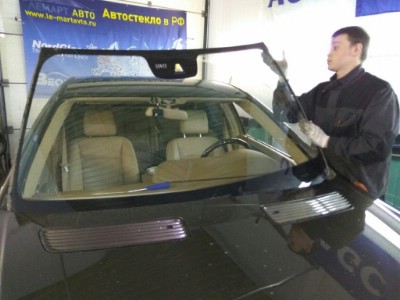 Установка лобового стекла Mercedes S Class W221 2011-2013