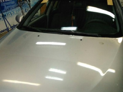 Установка лобового стекла Nissan Almera N16 4D 2000-