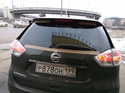 Установка заднего стекла Nissan X Trail (T32) 2014-