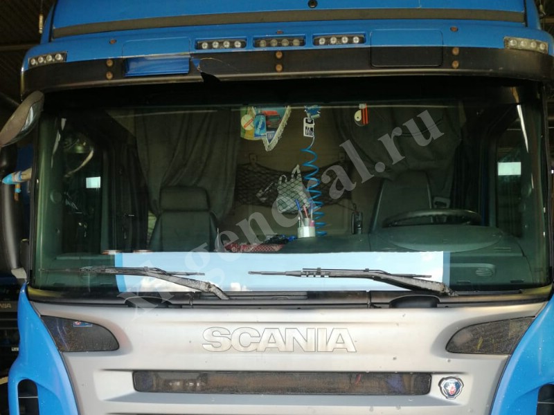 Лобовое стекло Scania 5 Series 2004-