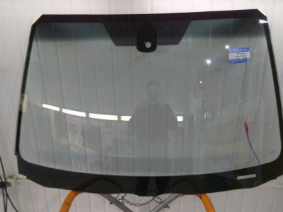 Установка лобового стекла TOYOTA AVENSIS 4D SED, 5D LIFTBACK 2003-2008