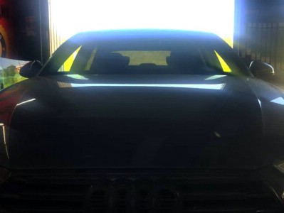 Установка лобового стекла Audi A4 2015-