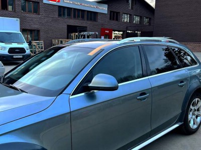 Установка лобового стекла Audi A4 allroad -