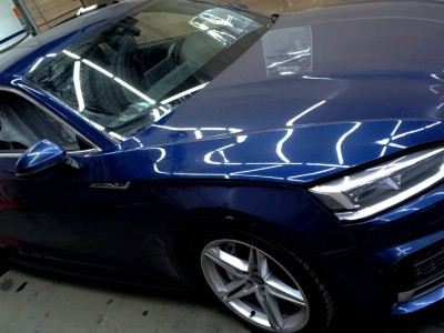 Установка лобового стекла Audi A5 2016-