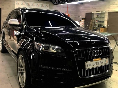 Установка лобового стекла Audi Q7 -