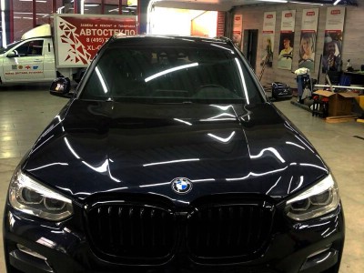 Установка лобового стекла BMW X3 -