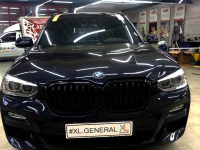 Установка лобового стекла BMW X3 -