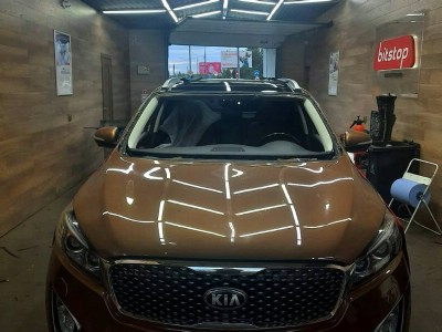 Установка лобового стекла Kia Sorento Prime 2014-2019