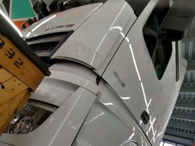 Установка лобового стекла Mercedes Benz Actros 2012-