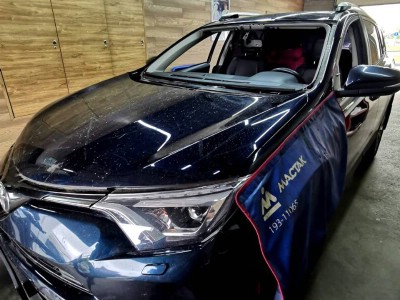 Установка лобового стекла Toyota Rav 4 2012-