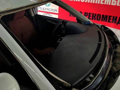 Установка лобового стекла Nissan Almera G15 2012-2018