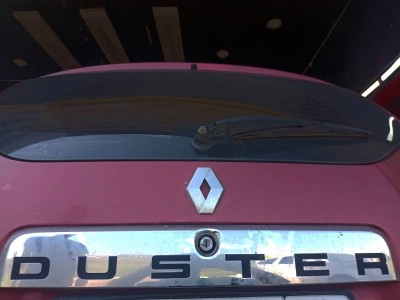 Установка лобового стекла Renault Duster 2010-