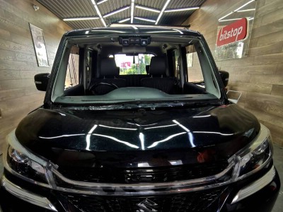 Установка лобового стекла Suzuki Solio III Van 2015-2020