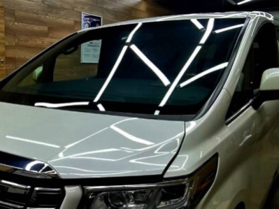 Установка лобового стекла Toyota Alphard 2015-