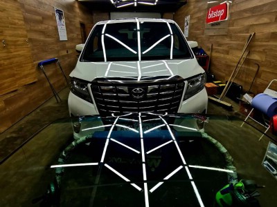 Установка автостекла Toyota Alphard 2015-