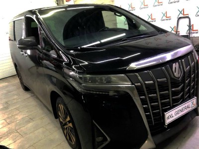 Установка лобового стекла Toyota Alphard 2015-2023