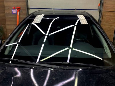 Установка лобового стекла Toyota Camry 2018-