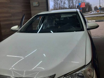Установка лобового стекла Toyota Camry V50 -