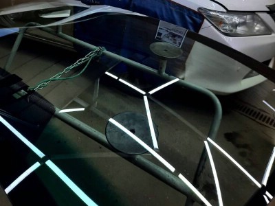 Установка лобового стекла Toyota Camry V50 -