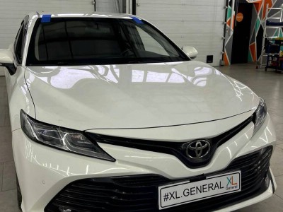 Установка лобового стекла Toyota Camry XV70 -