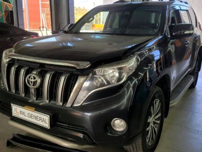 Установка лобового стекла Toyota Land cruiser Prado 150 -