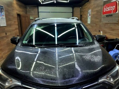 Установка лобового стекла Toyota Rav IV (XA40) 2015-2019