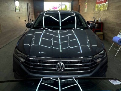 Установка лобового стекла Volkswagen Jetta VII 2018-2021