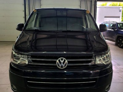 Установка лобового стекла Volkswagen T5 2016-