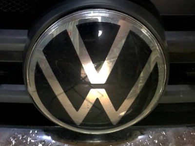 Установка лобового стекла Volkswagen Tiguan 2016-
