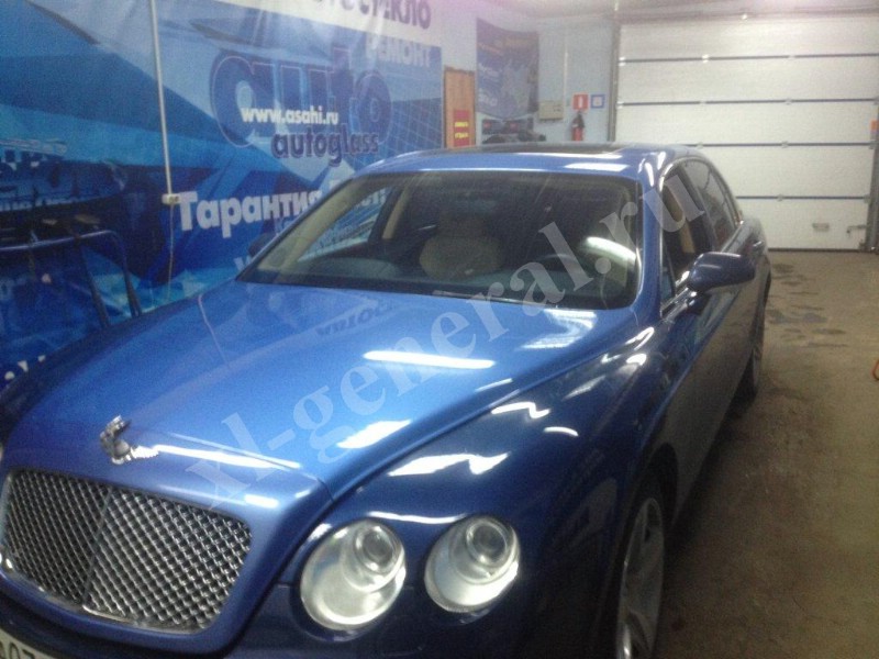 Установка автостекла Bentley Continental 4D Sed 2005-2013