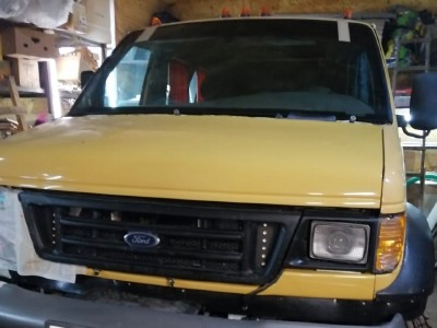 Установка лобового стекла Ford Econovan Mini-Van 1986-1990