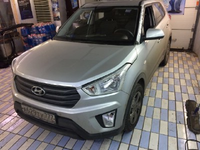 Установка лобового стекла Hyundai Creta 2016-