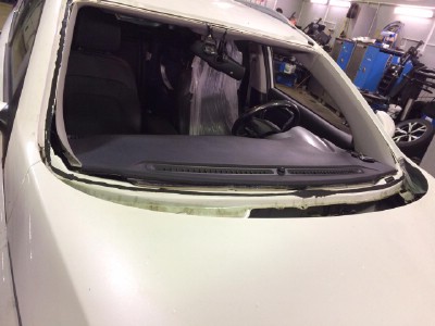 Установка лобового стекла Kia Sportage III 5D Ranger 2014-2016