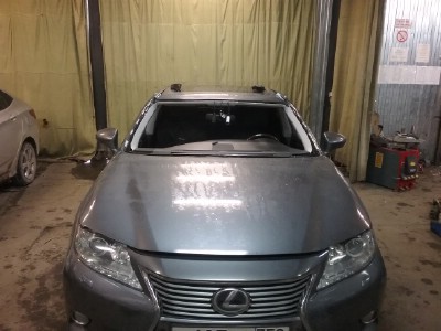 Установка лобового стекла Lexus ES 2012-