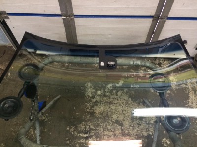 Установка лобового стекла Nissan Sentra (B17) 4D SED 2013-2017