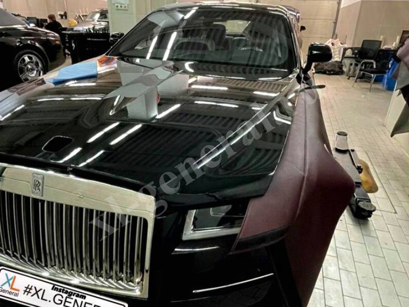 Установка австостекла Rolls Royce Ghost