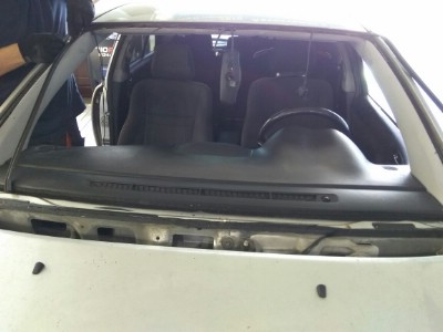 Установка лобового стекла Toyota Avensis 4D SED, 5D Liftback 2003-2008