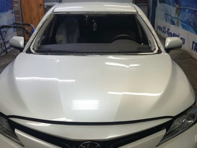 Установка лобового стекла Toyota Camry 4D Sed 2018-