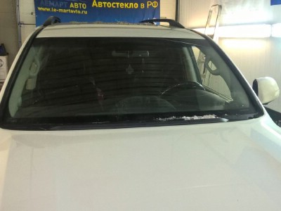 Установка лобового стекла Toyota Landcruiser 200 V8 (5d) 2007-2012
