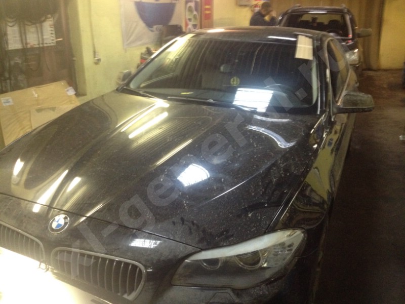 Лобовое стекло BMW 5 F10 F11 2010