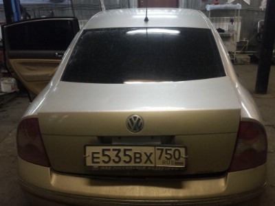 Замена заднего стекла Volkswagen PASSAT B5 -