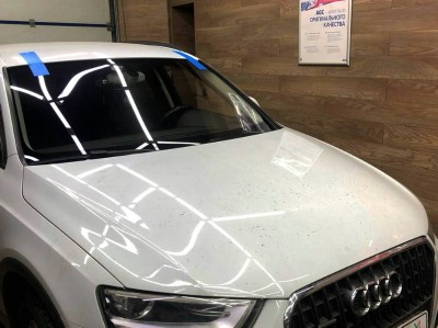 Установка лобового стекла Audi Q3 -