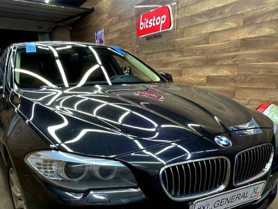 Установка лобового стекла BMW 5 F10 2010-2015