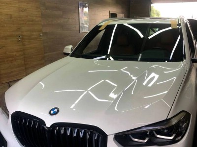 Установка лобового стекла BMW X5 -