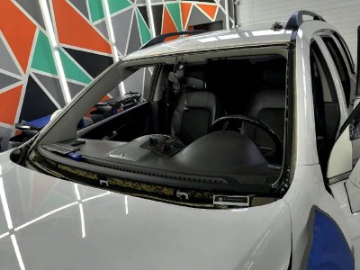 Установка лобового стекла Chevrolet Captiva 2006-2018