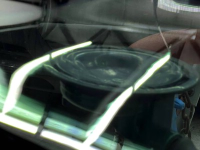 Установка лобового стекла Ford Focus II 2006-2011